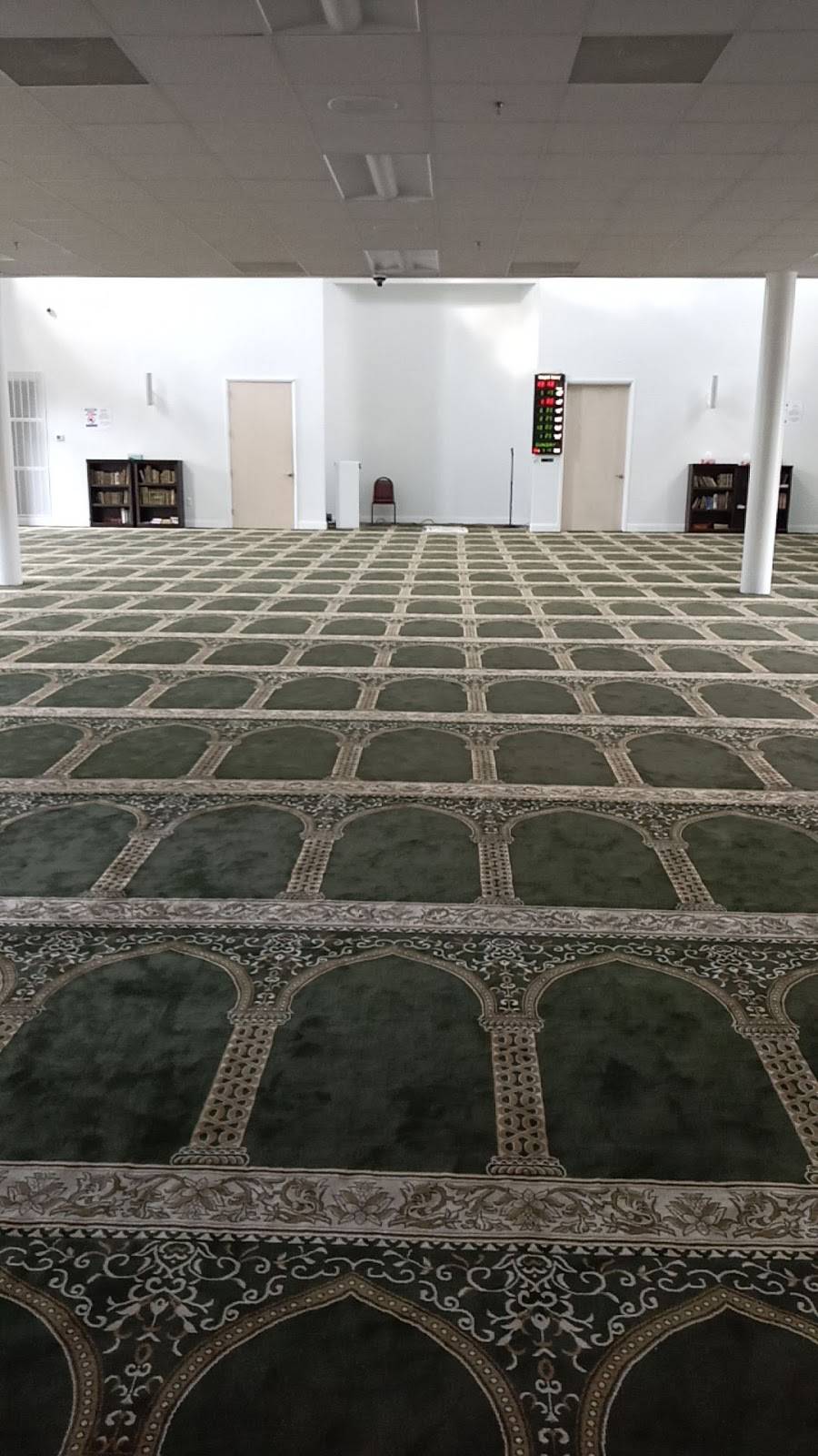 Masjid Yusuf-Islamic Center of Richmond | 8481 Hungary Rd, Glen Allen, VA 23060, USA | Phone: (804) 273-9292