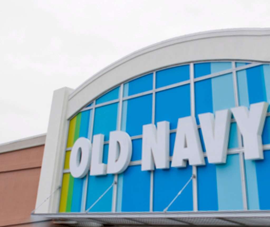 Old Navy | 2440 S Pleasant Valley Rd, Winchester, VA 22601, USA | Phone: (540) 535-1902
