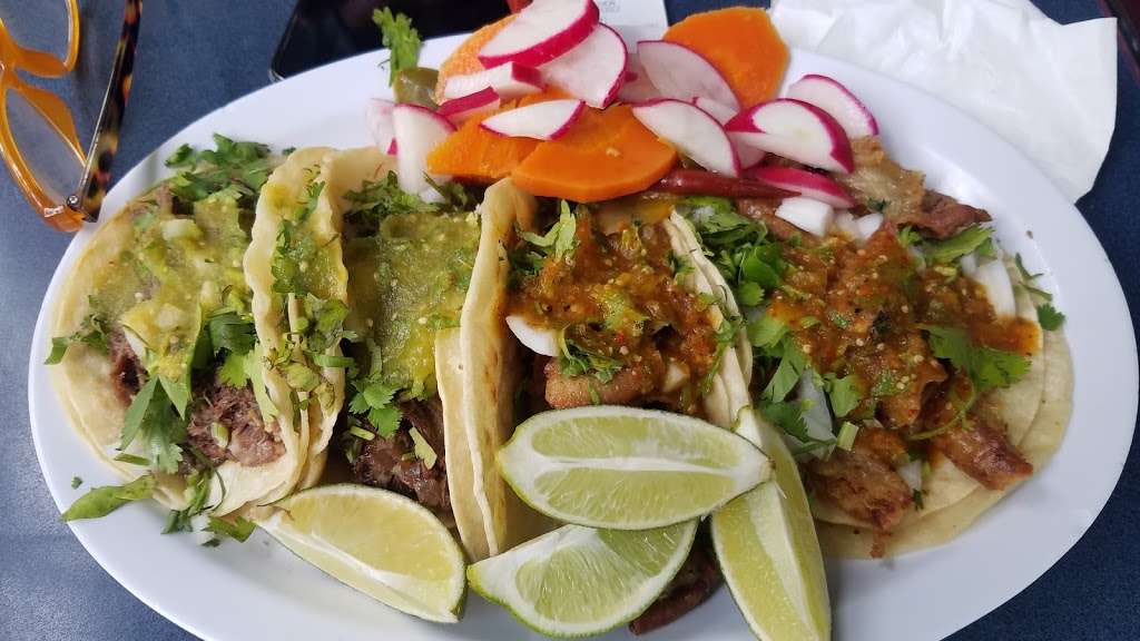 Del Valle Taqueria | H Ironwood Ave, Moreno Valley, CA 92557, USA | Phone: (951) 242-0909