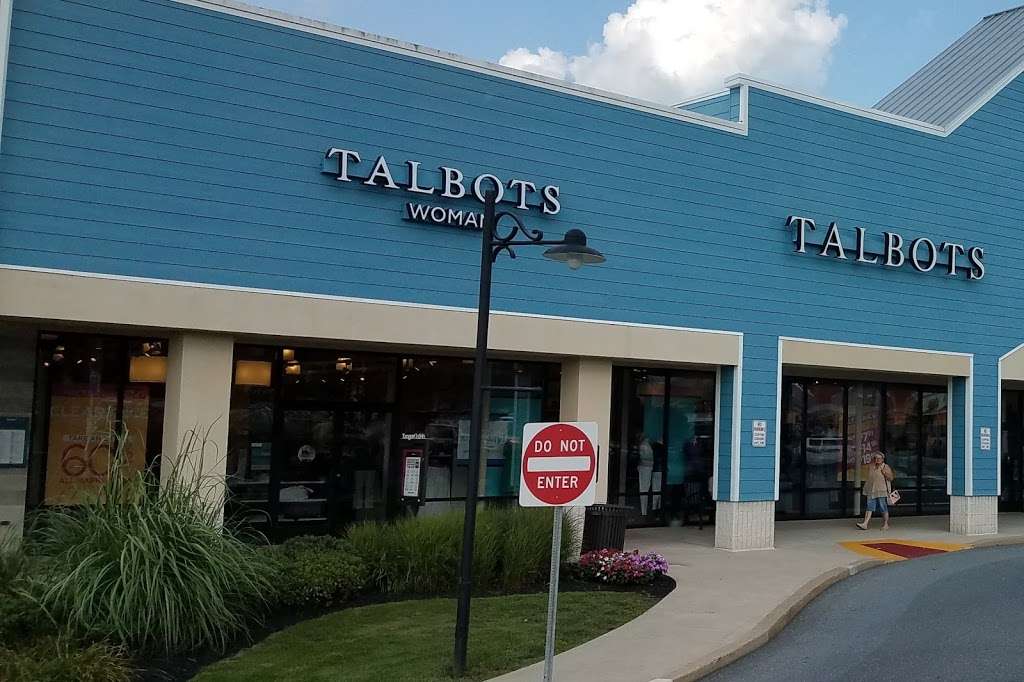 Talbots | 805 Stanley K Tanger Dr, Lancaster, PA 17602, USA | Phone: (717) 239-5190