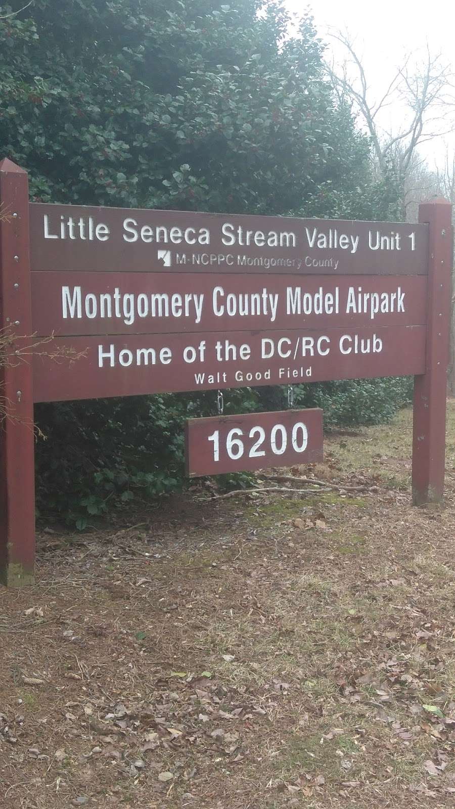 Montgomery County Model Airpark | 16200 Schaeffer Rd, Boyds, MD 20841, USA