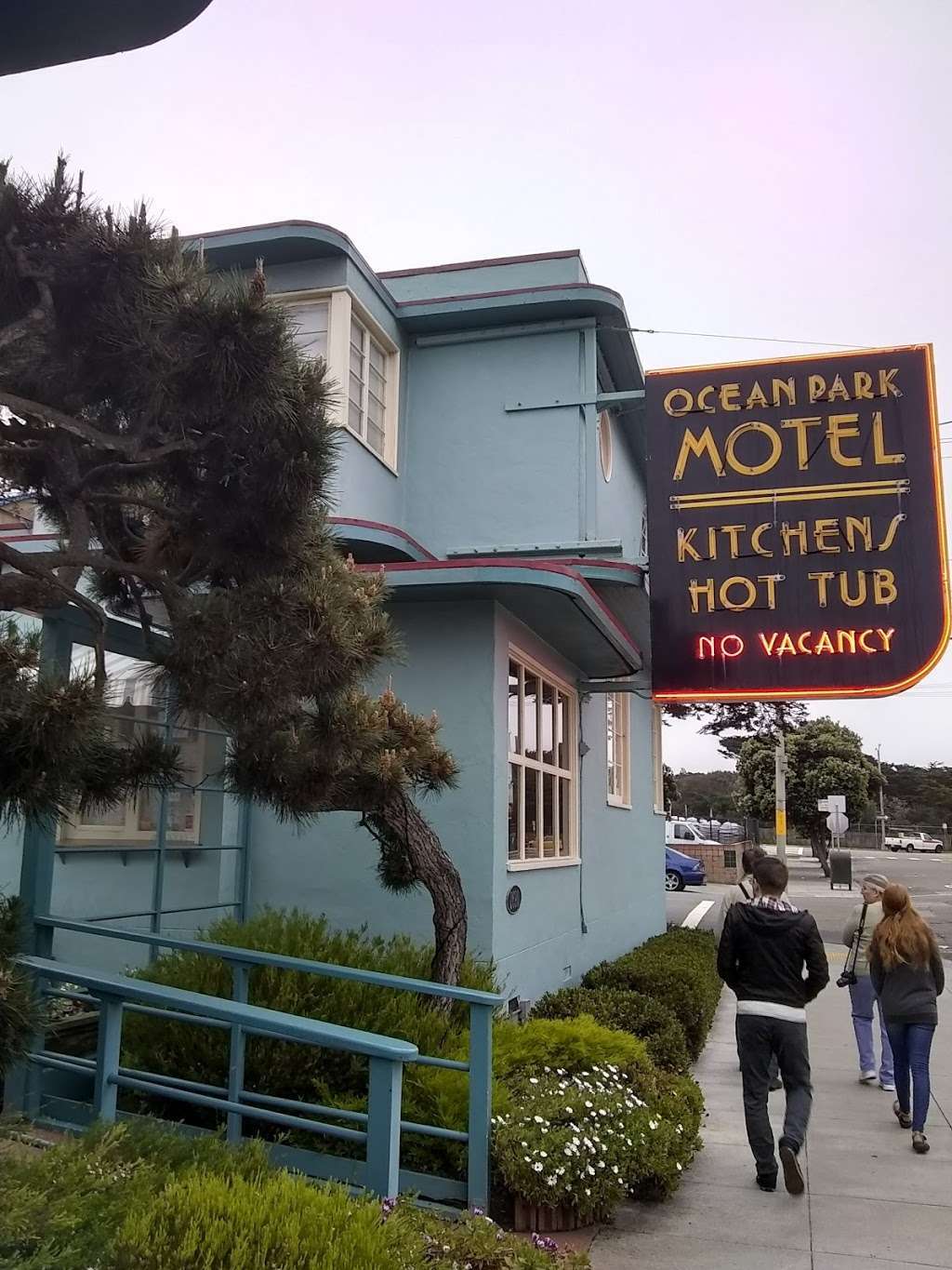 Ocean Park Motel | 2690 46th Ave, San Francisco, CA 94116, USA | Phone: (415) 566-7020