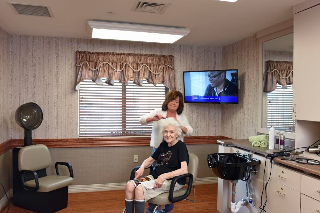 Liberty Nursing Center of Colerain | 8440 Livingston Rd, Cincinnati, OH 45247, USA | Phone: (513) 245-2100