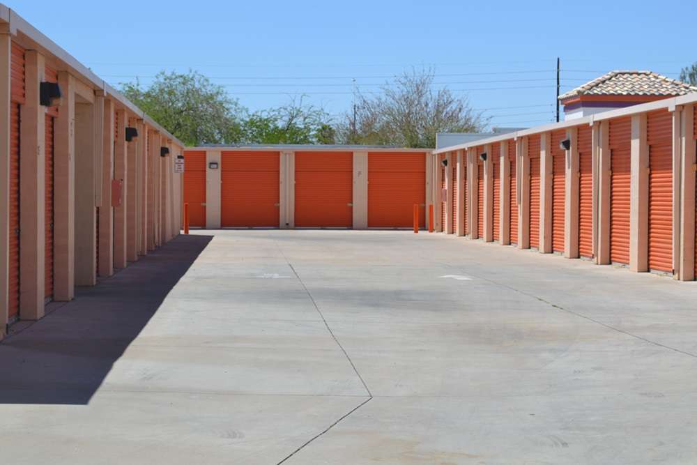 Public Storage | 18401 N 35th Ave, Phoenix, AZ 85053, USA | Phone: (602) 466-7218