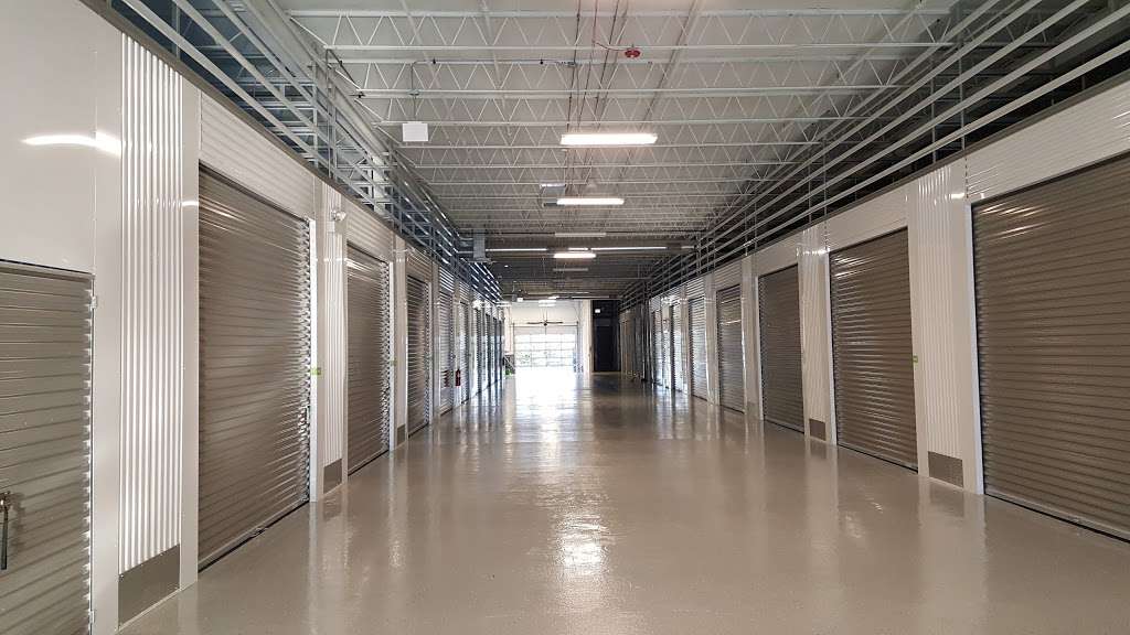 Extra Space Storage | 1944 N Narragansett Ave, Chicago, IL 60639, USA | Phone: (773) 804-8808