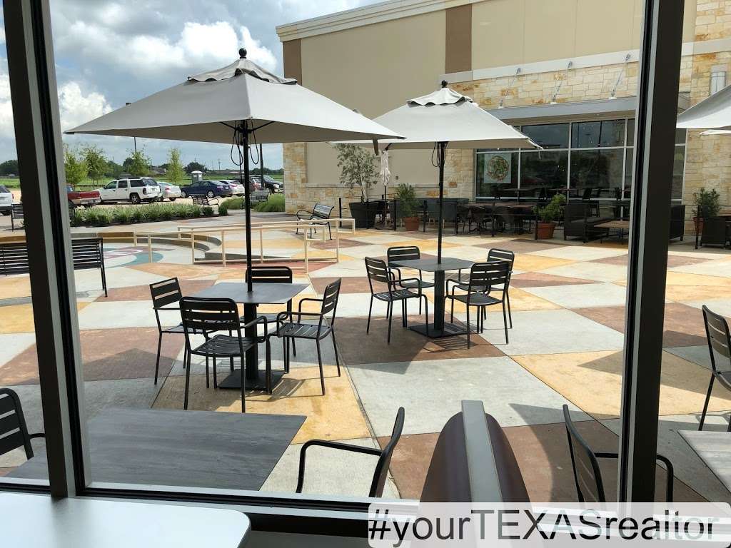 Salata | 2570 Pearland Avenue Suite 102, Pearland, TX 77581 | Phone: (832) 328-0685