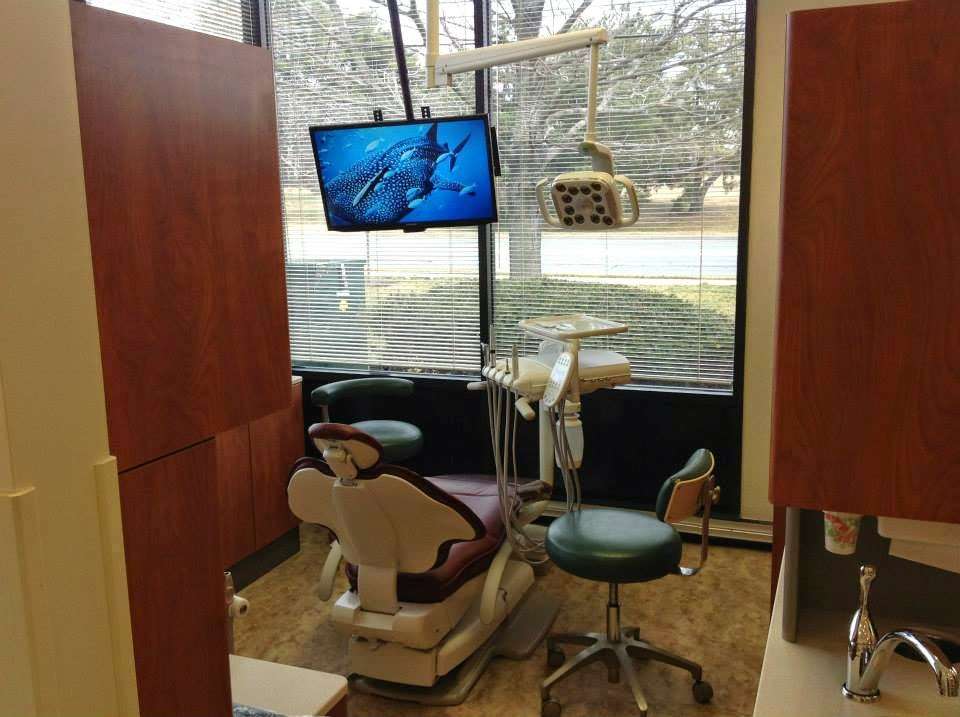 Quince Orchard Family Dentistry | 1 Bank St #101, Gaithersburg, MD 20878, USA | Phone: (301) 948-5656