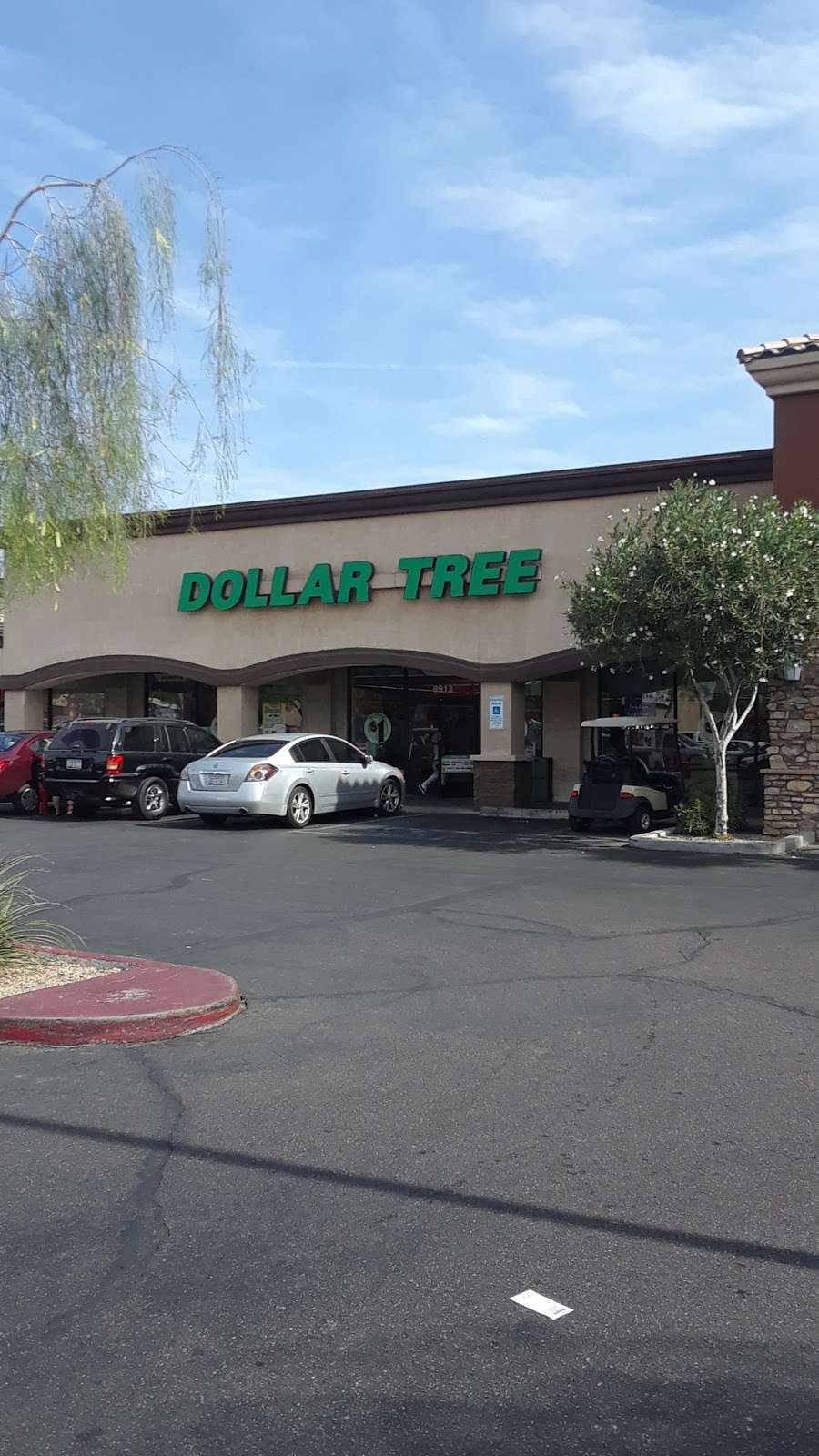 Dollar Tree | 8913 N 19th Ave, Phoenix, AZ 85021, USA | Phone: (480) 655-3038