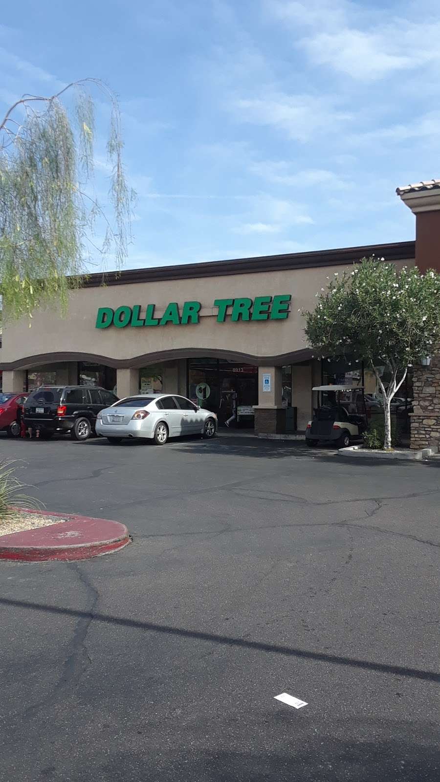 Dollar Tree | 8913 N 19th Ave, Phoenix, AZ 85021 | Phone: (480) 655-3038