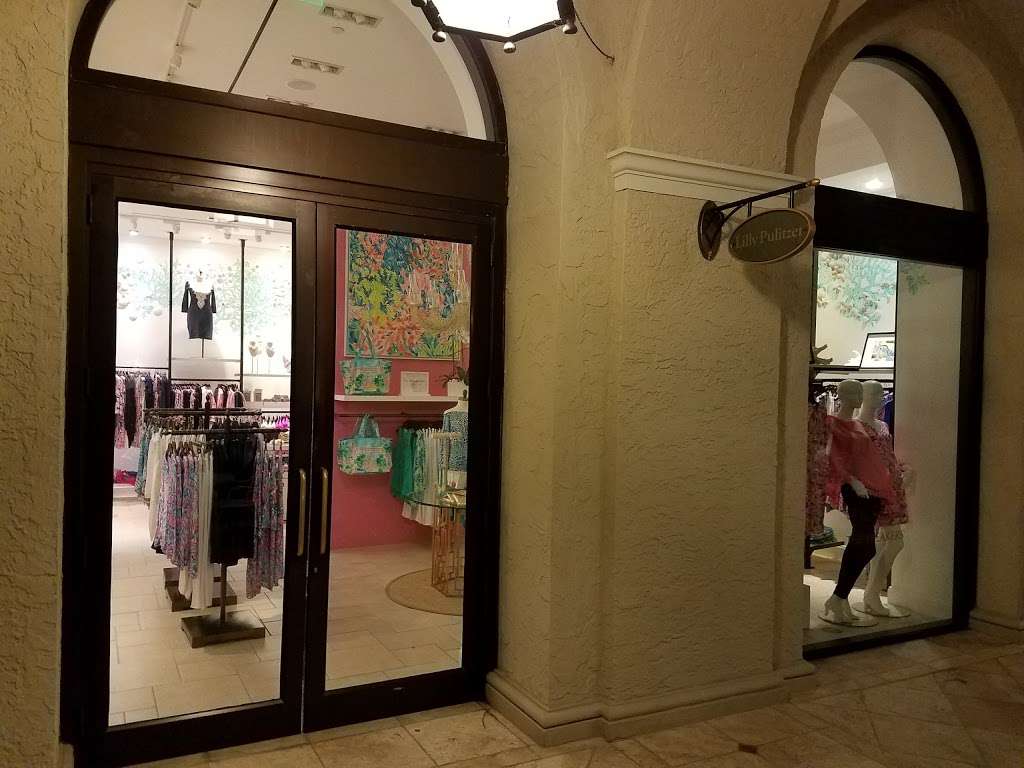 Lilly Pulitzer | 1 S County Rd, Palm Beach, FL 33480 | Phone: (561) 653-6360