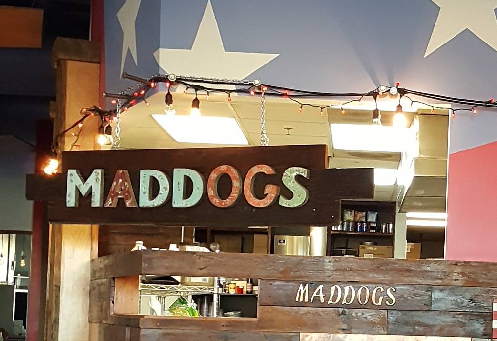 MADdogs Gourmet Hot Dogs | 1900 NE 162nd Ave D114, Vancouver, WA 98684, USA | Phone: (360) 891-5344