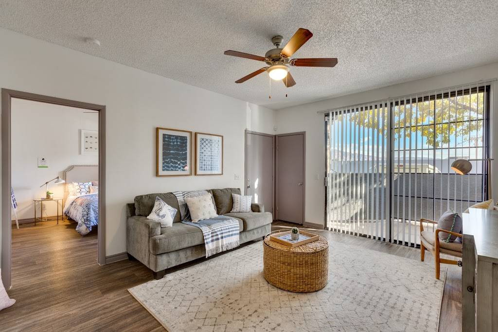 Viridian Palms Apartments | 2675 S Nellis Blvd, Las Vegas, NV 89121, USA | Phone: (833) 337-0344