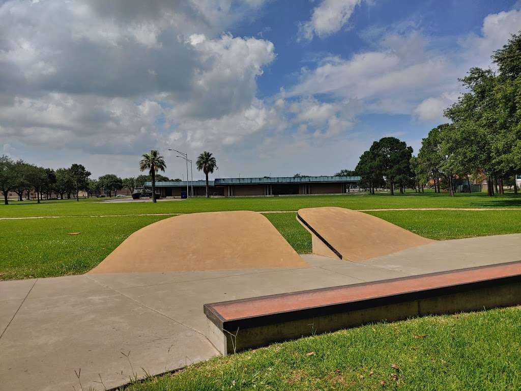 Texas City Skatepark | Girl Scout Ln, Texas City, TX 77590, USA