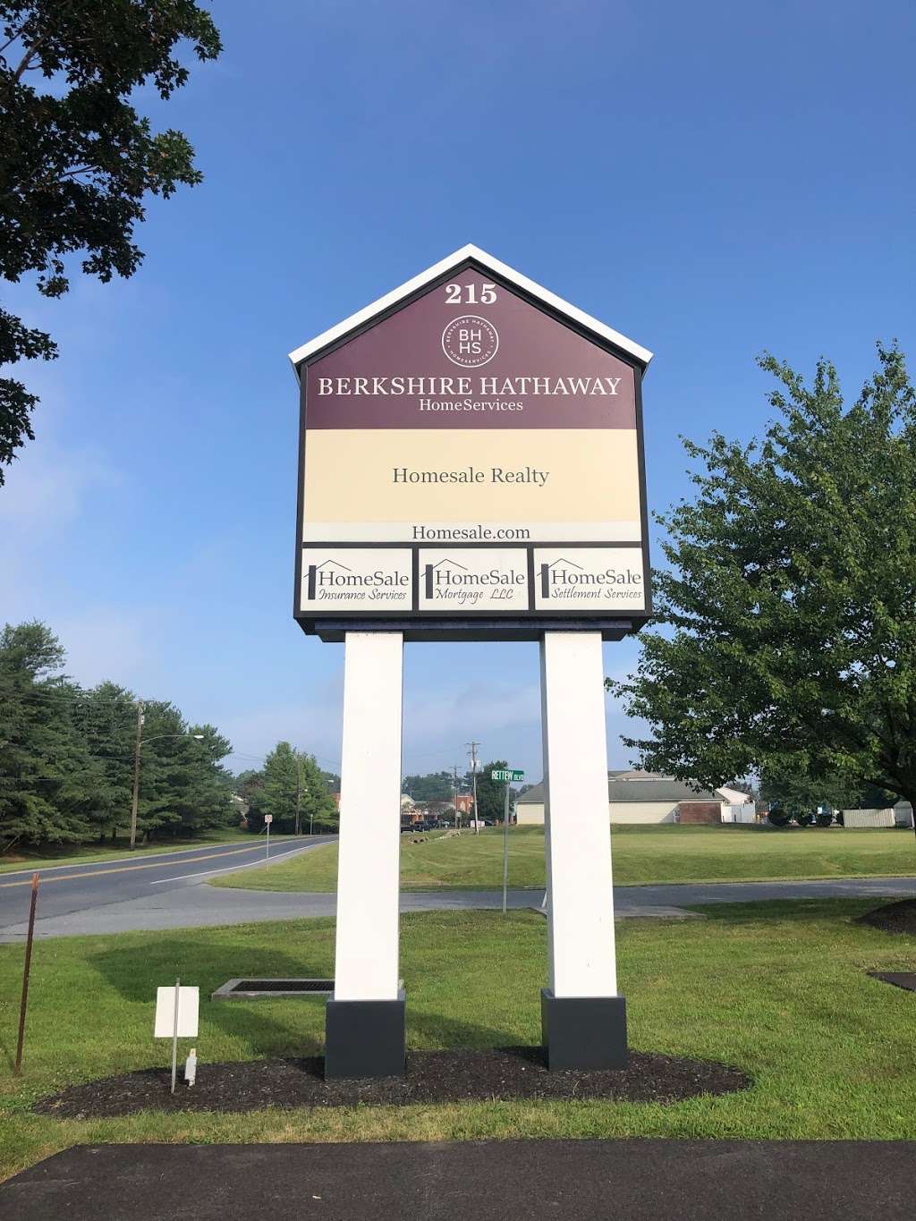 Berkshire Hathaway HomeServices Homesale Realty | Centerville | 215 S Centerville Rd, Lancaster, PA 17603, USA | Phone: (717) 393-0100