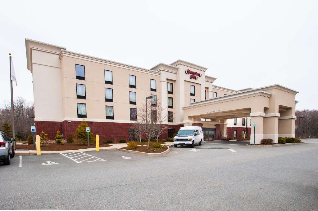 Hampton Inn Raynham-Taunton | 600 New State Hwy, Raynham, MA 02767, USA | Phone: (508) 822-6222