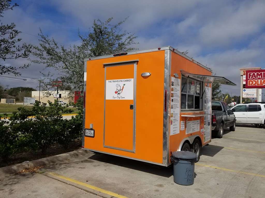 Raw Chef Renee (The Traveling Carrot Food Trailer) | 3427 N Fry Rd, Katy, TX 77449, United States | Phone: (281) 433-5928