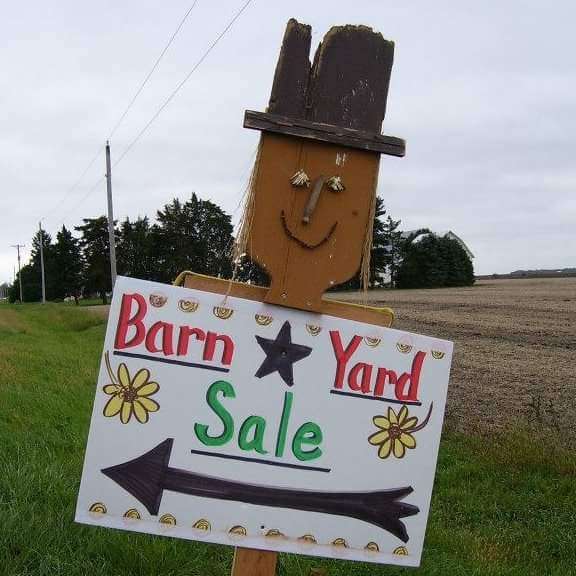 The Farm Girls Barn-Yard | 2305 N 47th Rd, Leland, IL 60531, USA