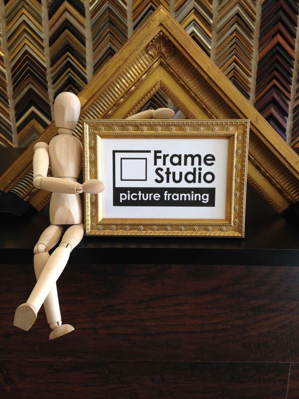 Frame Studio | Lamberts Plaza, 286 Providence Hwy, Westwood, MA 02090, USA | Phone: (781) 326-2865