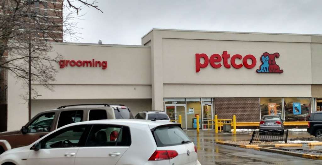 Petco | 3046 N Halsted St, Chicago, IL 60657, USA | Phone: (773) 935-7547