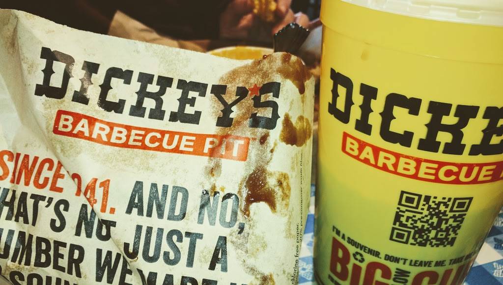 Dickeys Barbecue Pit | 8225 Greenway Blvd Ste 200, Middleton, WI 53562 | Phone: (608) 827-9000