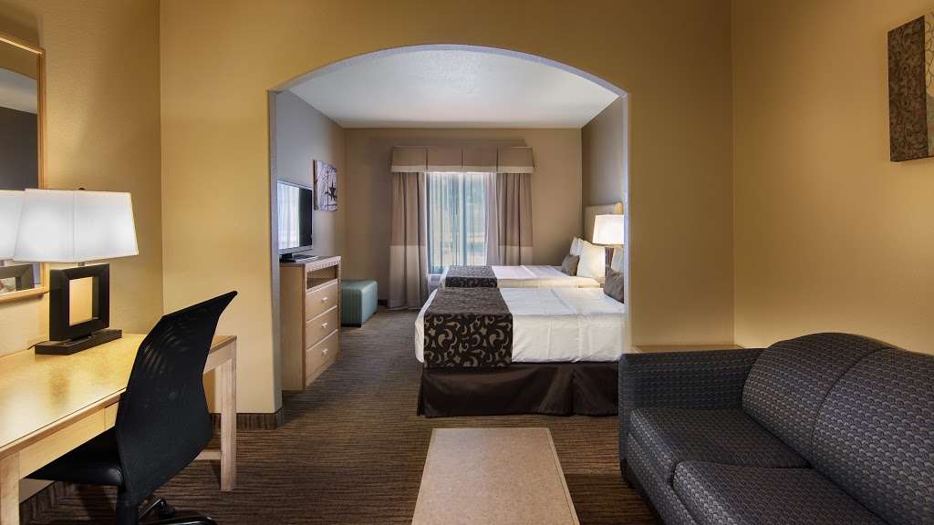 Best Western Plus DFW Airport Suites | 5050 W John Carpenter Fwy, Irving, TX 75063, USA | Phone: (972) 870-0530