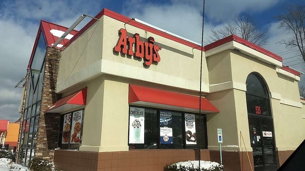 Arbys | 535 S Walnut St, Bloomington, IN 47401, USA | Phone: (812) 332-1599