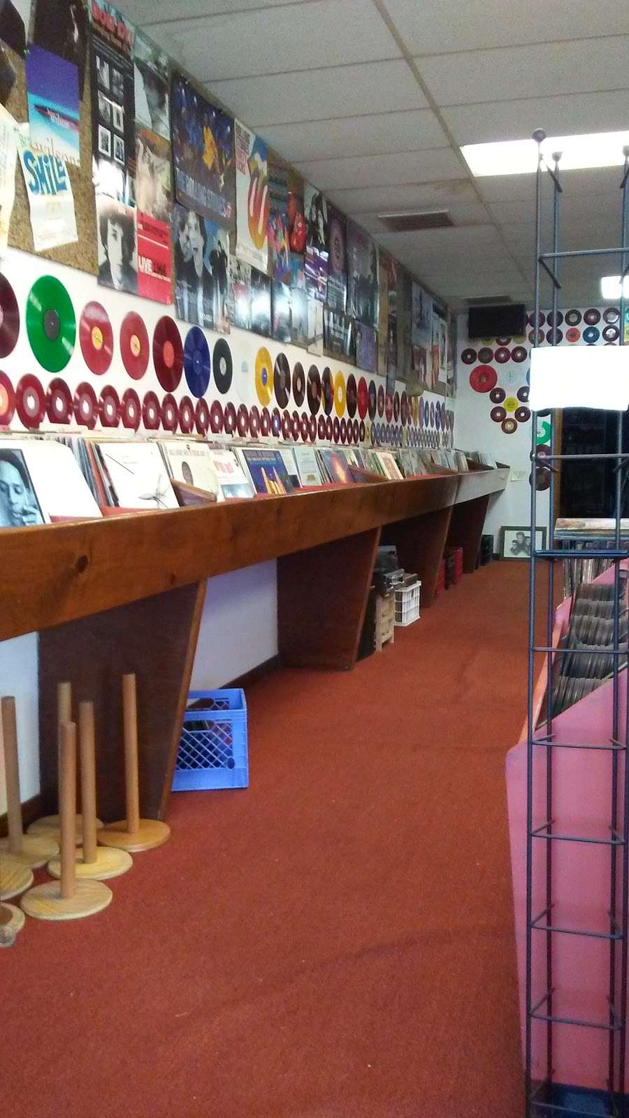 Algonquin Records | 532 E Algonquin Rd, Des Plaines, IL 60018 | Phone: (847) 827-0673