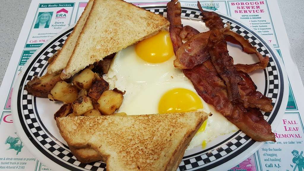 Comets Diner | 22 Westford Rd, Tyngsborough, MA 01879, USA | Phone: (978) 649-4646