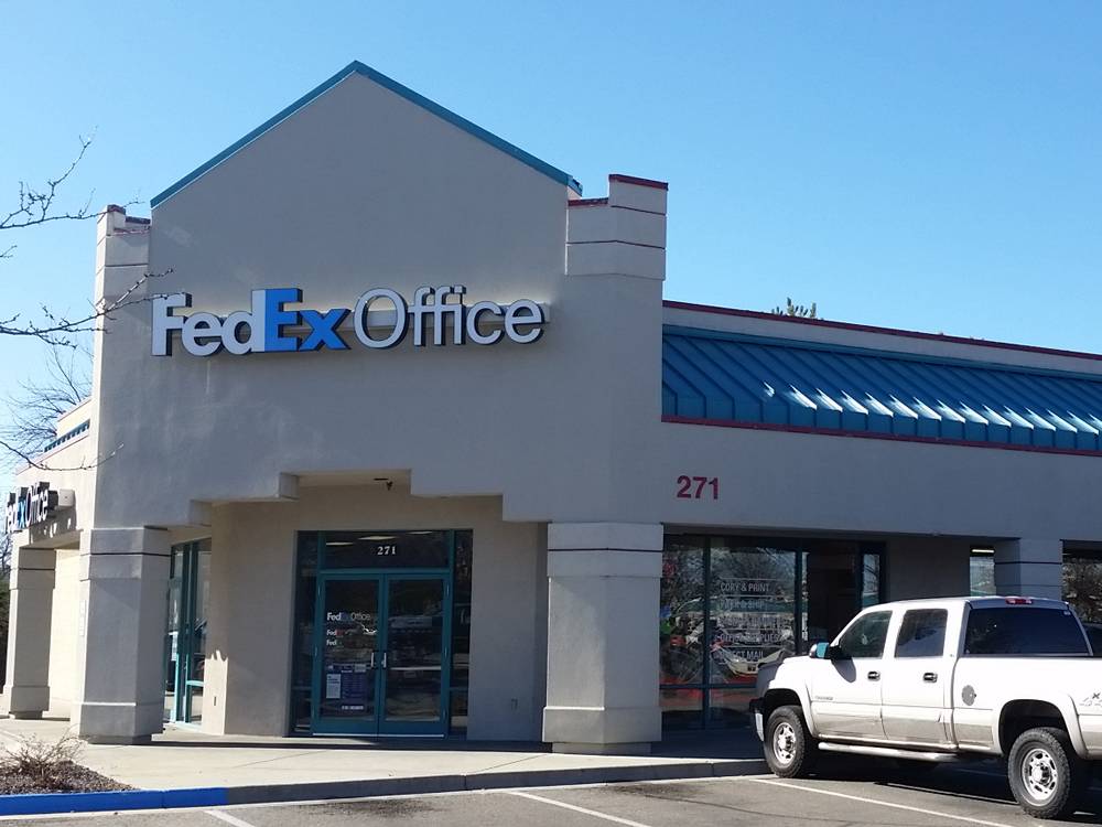 FedEx Office Print & Ship Center | 271 N Milwaukee St, Boise, ID 83704, USA | Phone: (208) 321-7995