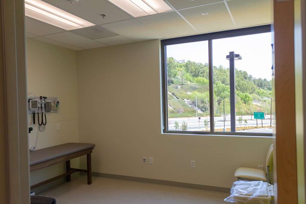 Facey Medical Group - Canyon Country | 14550 Soledad Canyon Rd, Santa Clarita, CA 91387, USA | Phone: (661) 250-5200