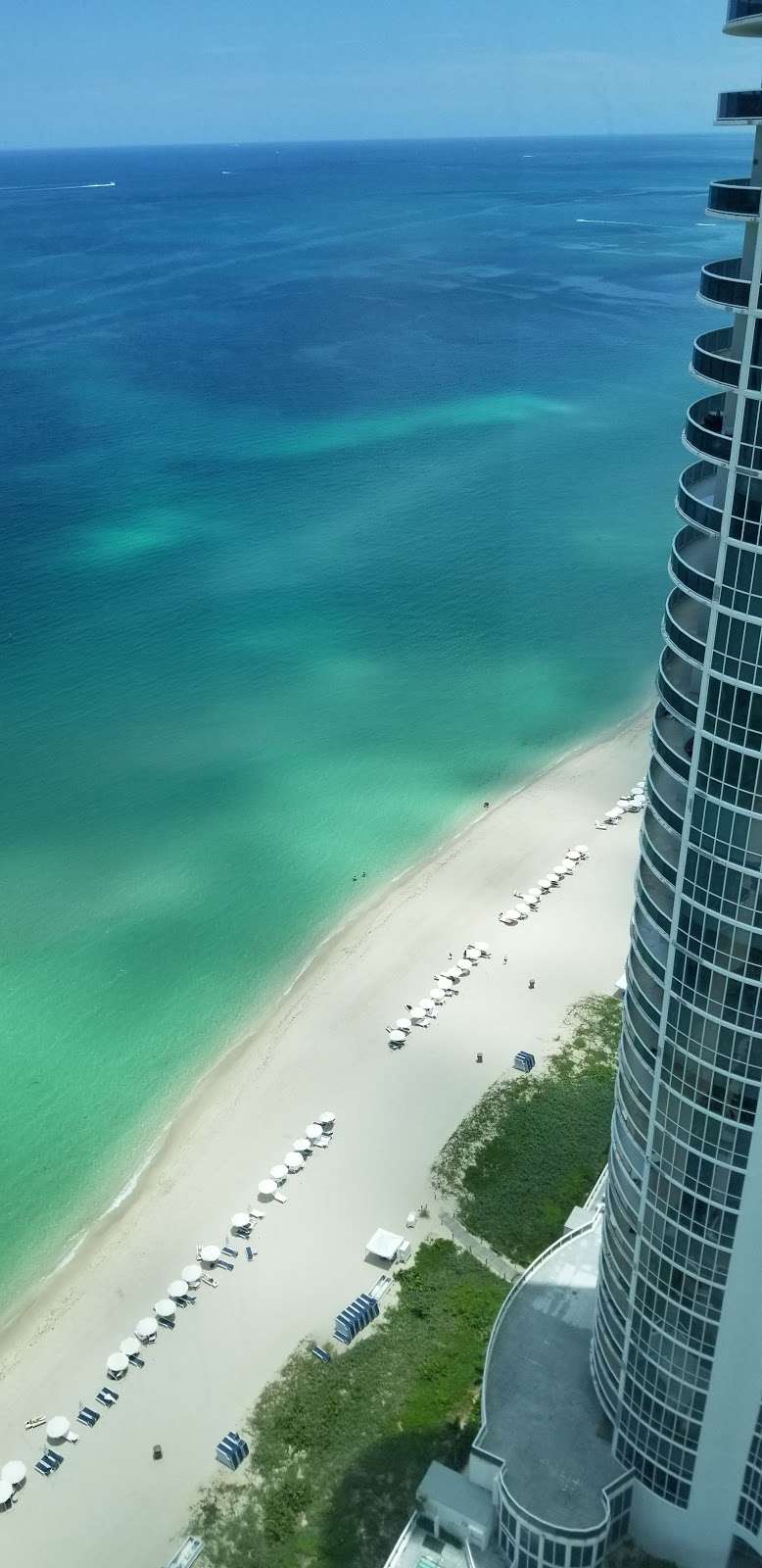 Trump Towers Sunny Isles Condos | 15901 Collins Ave #2307, Sunny Isles Beach, FL 33160, USA | Phone: (305) 998-9922