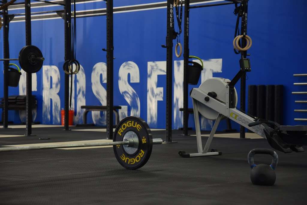 CrossFit Final Duel | 4 Rosenfeld Dr, Hopedale, MA 01747, USA | Phone: (508) 294-7133