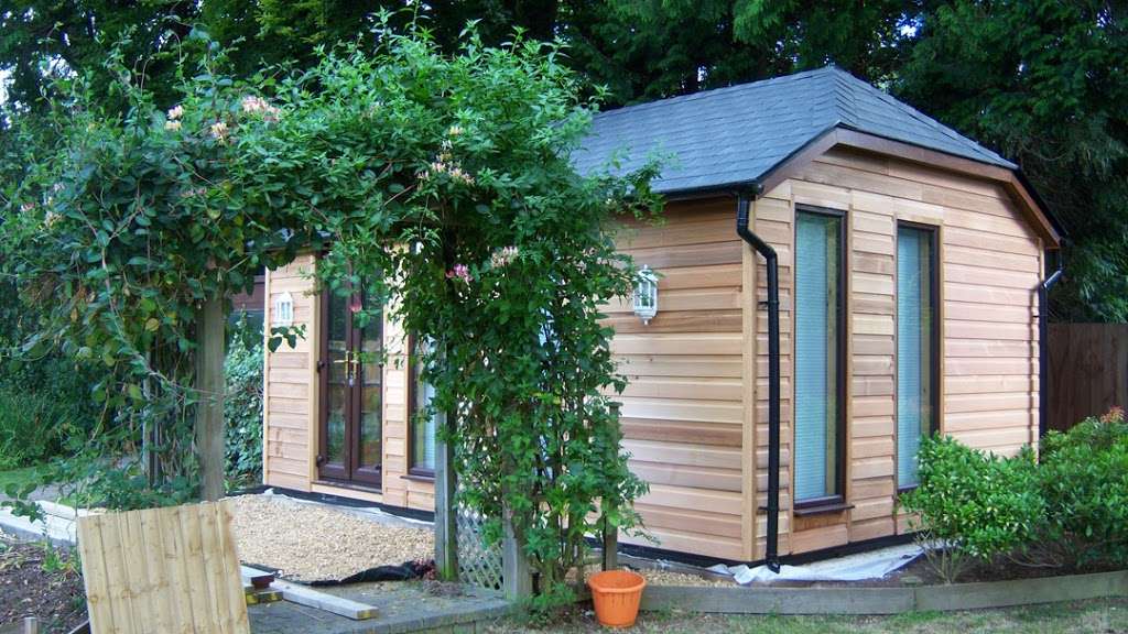 Gembuild Garden Offices | Horne Court Manor Farm, Horne Ct Hill, Horne, Horley RH6 9LB, UK | Phone: 0800 096 5466