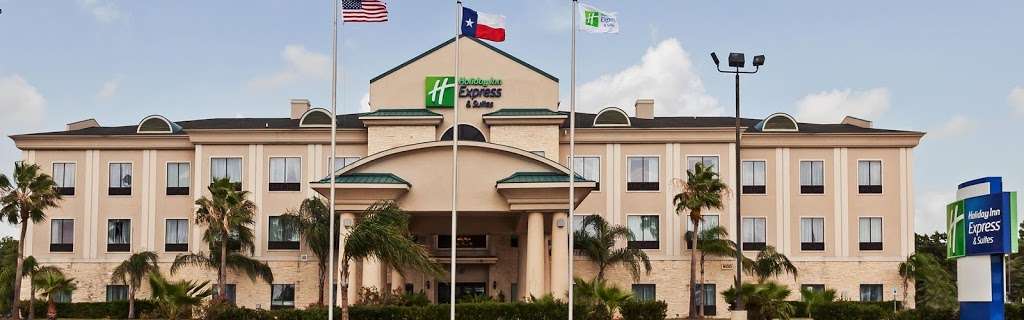 Holiday Inn Express & Suites Houston-Alvin | 900 South Loop 35, Alvin, TX 77511, USA | Phone: (281) 331-8800