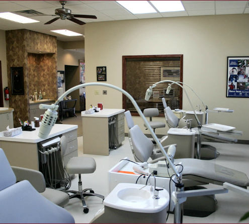 Williams Orthodontics | 915 SW Lemans Ln, Lees Summit, MO 64082, USA | Phone: (816) 537-5665