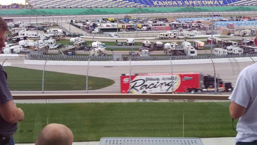 Hollywood Casino at Kansas Speedway | 777 Hollywood Casino Blvd, Kansas City, KS 66111, USA | Phone: (913) 288-9300