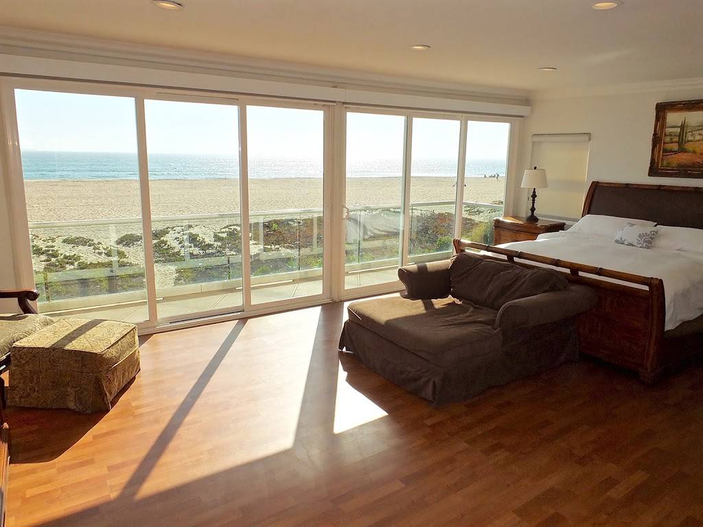 Luxurious Beach Front House | 16575 S Pacific Ave., Sunset Beach, CA 90742, USA | Phone: (949) 546-7099