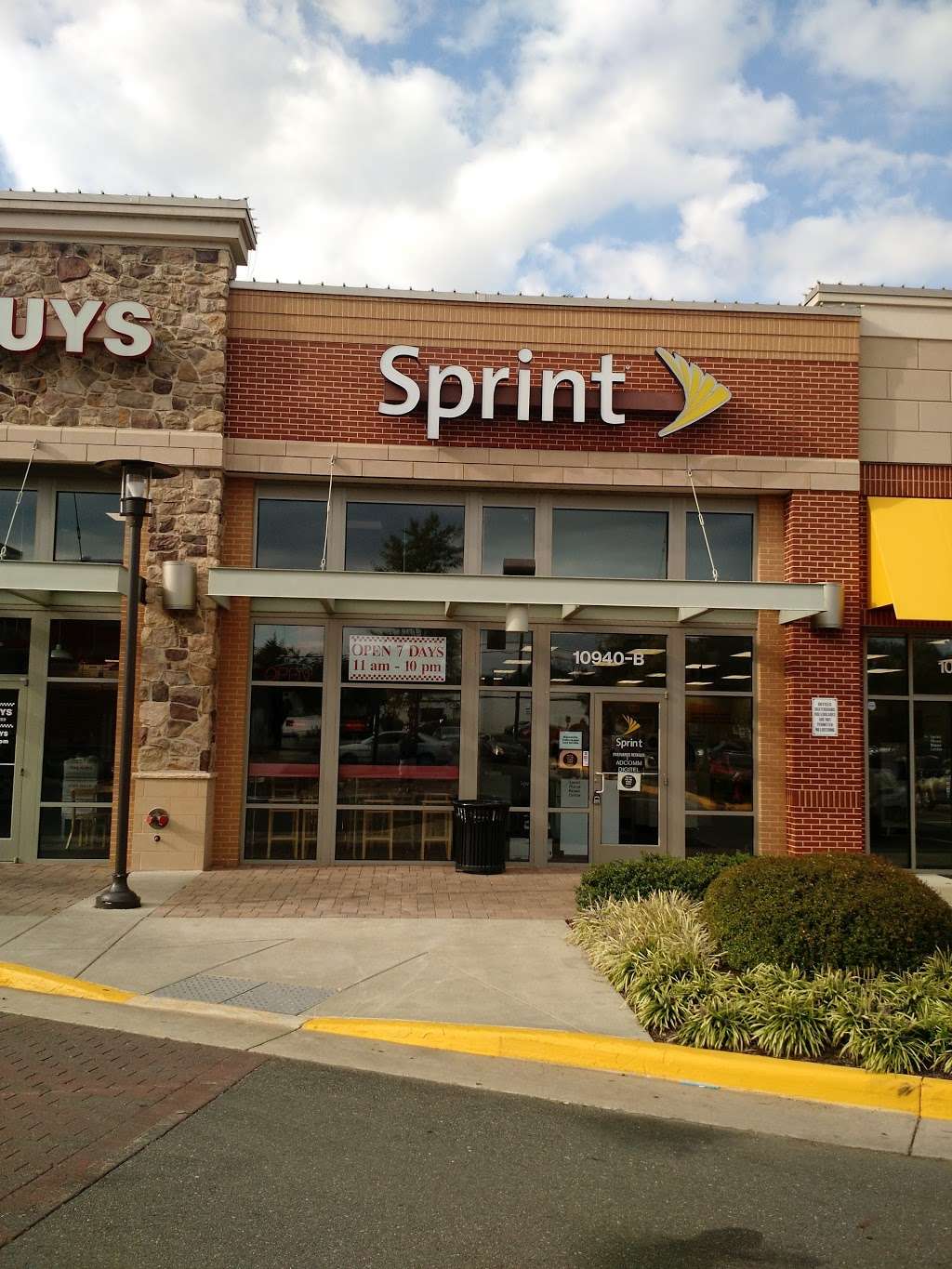 Sprint Store | 10940 Fairfax Blvd suite b suite b, Fairfax, VA 22030, USA | Phone: (703) 352-0203