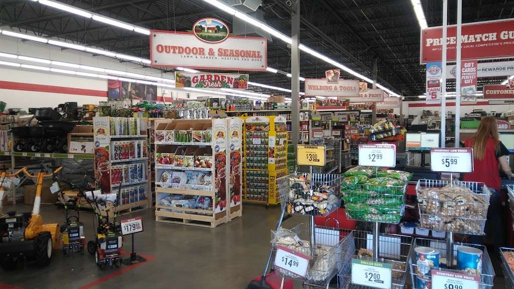 Tractor Supply Co. | 6801 State Rd 50, Groveland, FL 34736, USA | Phone: (352) 429-2502