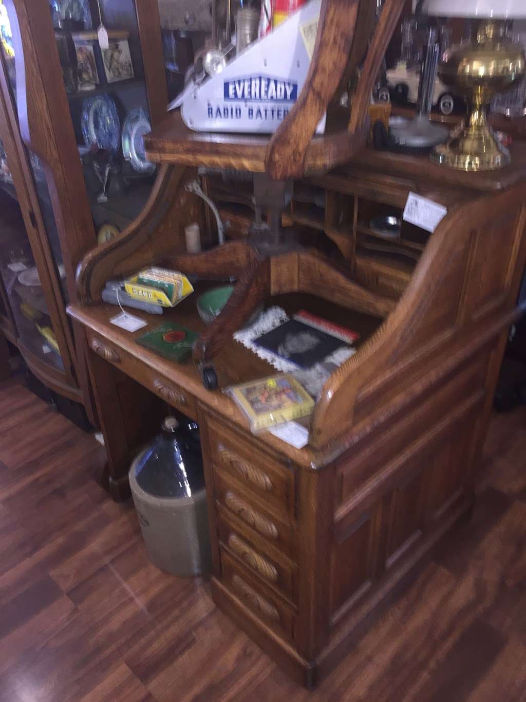 Dunngeon antiques | 132 E Broad St, Quakertown, PA 18951 | Phone: (267) 490-9507