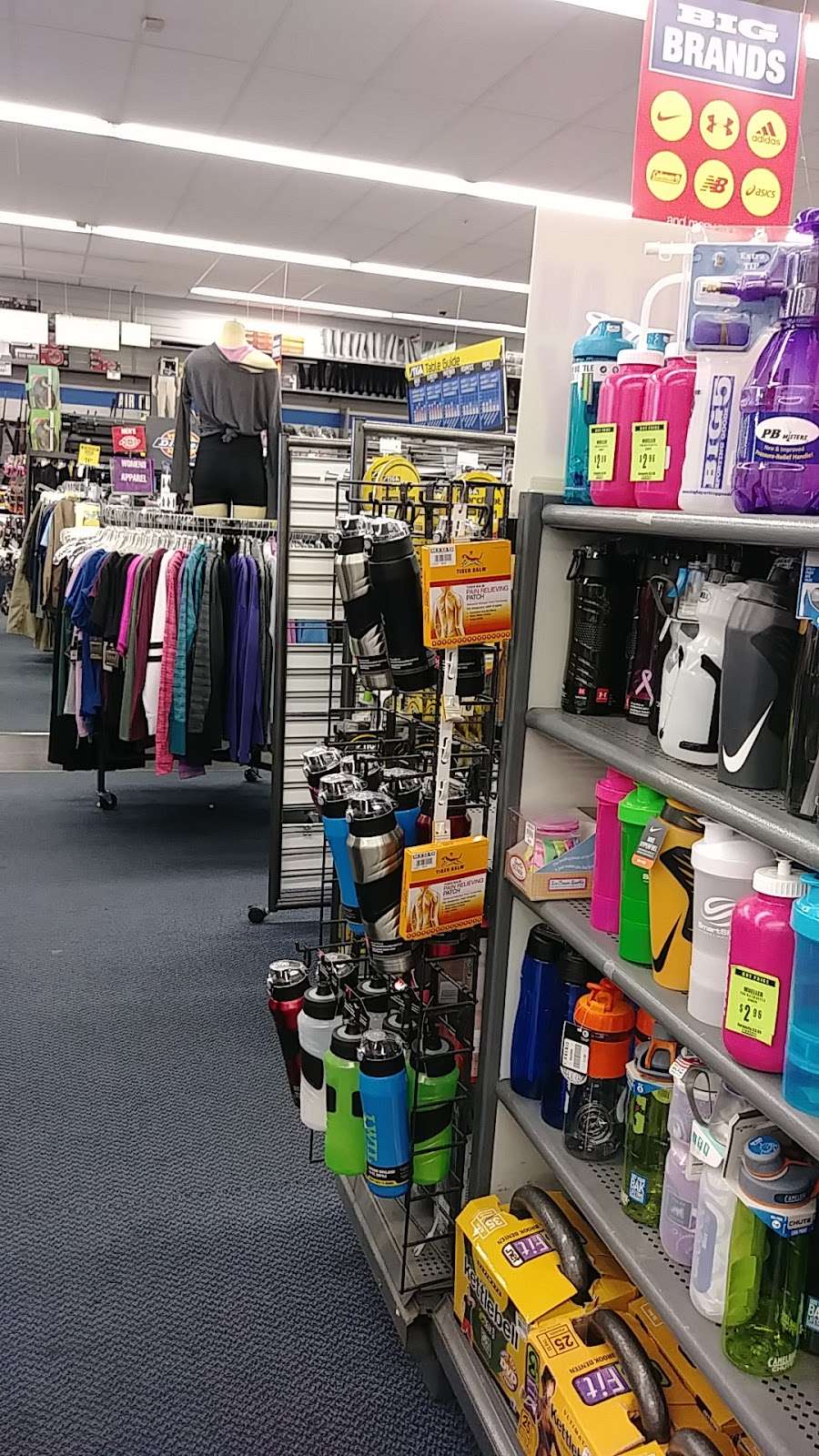 Big 5 Sporting Goods | 15556 Hesperian Blvd, San Lorenzo, CA 94580, USA | Phone: (510) 278-0298