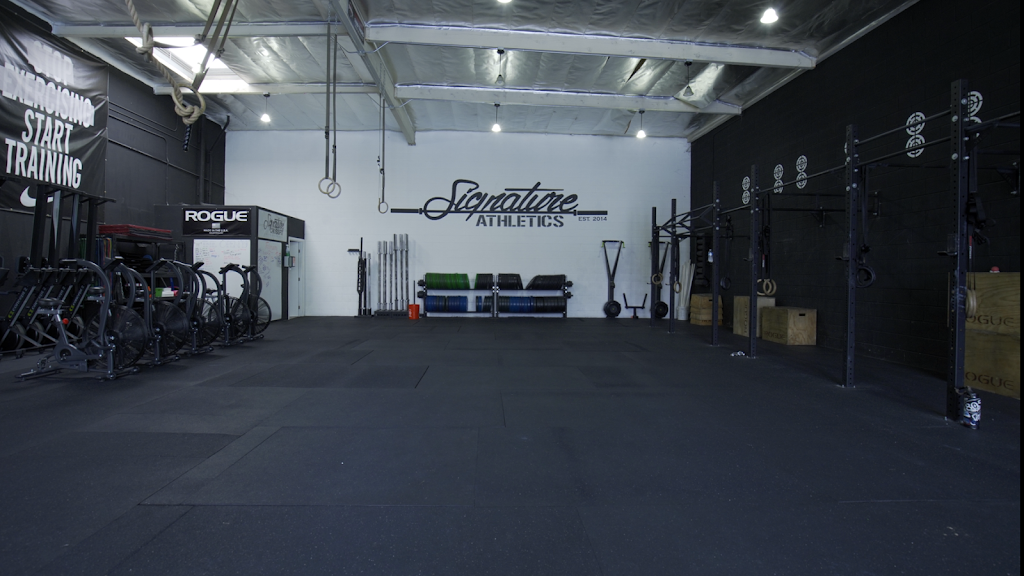 Signature Athletics | 7830 Rosemead Blvd, Pico Rivera, CA 90660, USA | Phone: (562) 588-5017