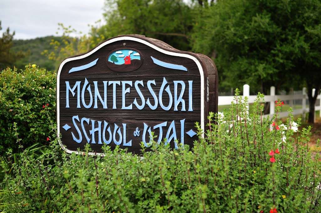 Montessori School of Ojai | 806 Baldwin Rd, Ojai, CA 93023, USA | Phone: (805) 649-2525