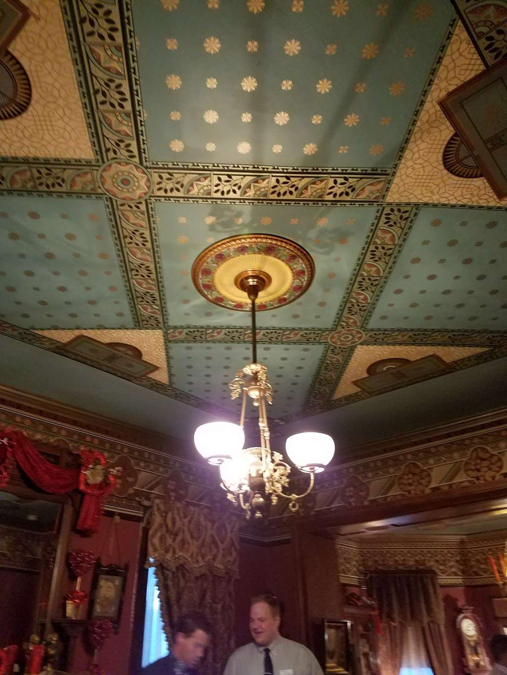 JC Wyatt House 1309 Felix St, St Joseph, MO 64501