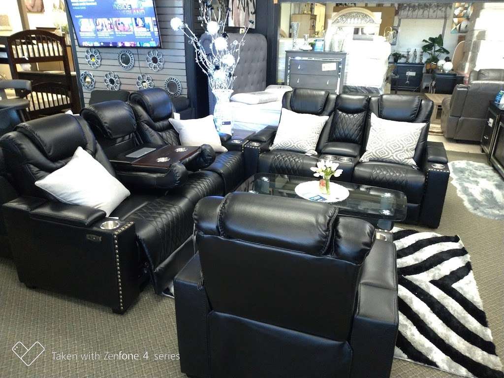 Room to Room Furniture | 1996 Cypress Creek Pkwy, Houston, TX 77090, USA | Phone: (281) 781-8078