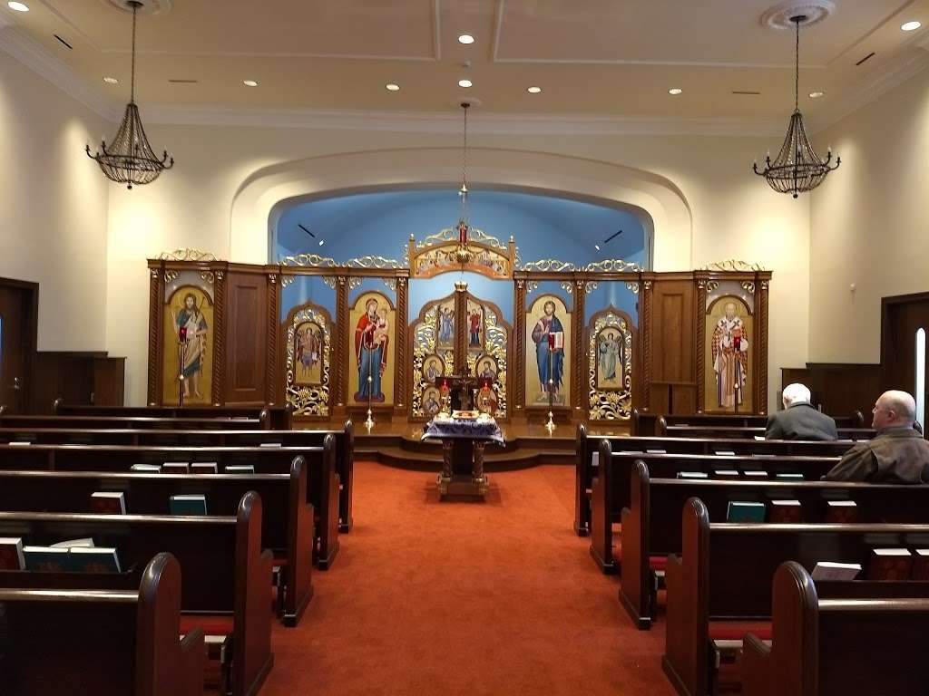 St Nicholas Catholic Church | 13 Pembroke Rd, Danbury, CT 06811, USA | Phone: (203) 743-1106