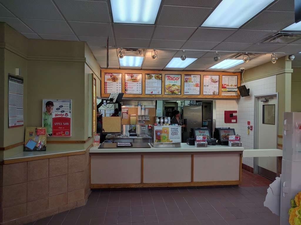 Wendys | 10265 Stirling Rd, Cooper City, FL 33328, USA | Phone: (954) 252-0024