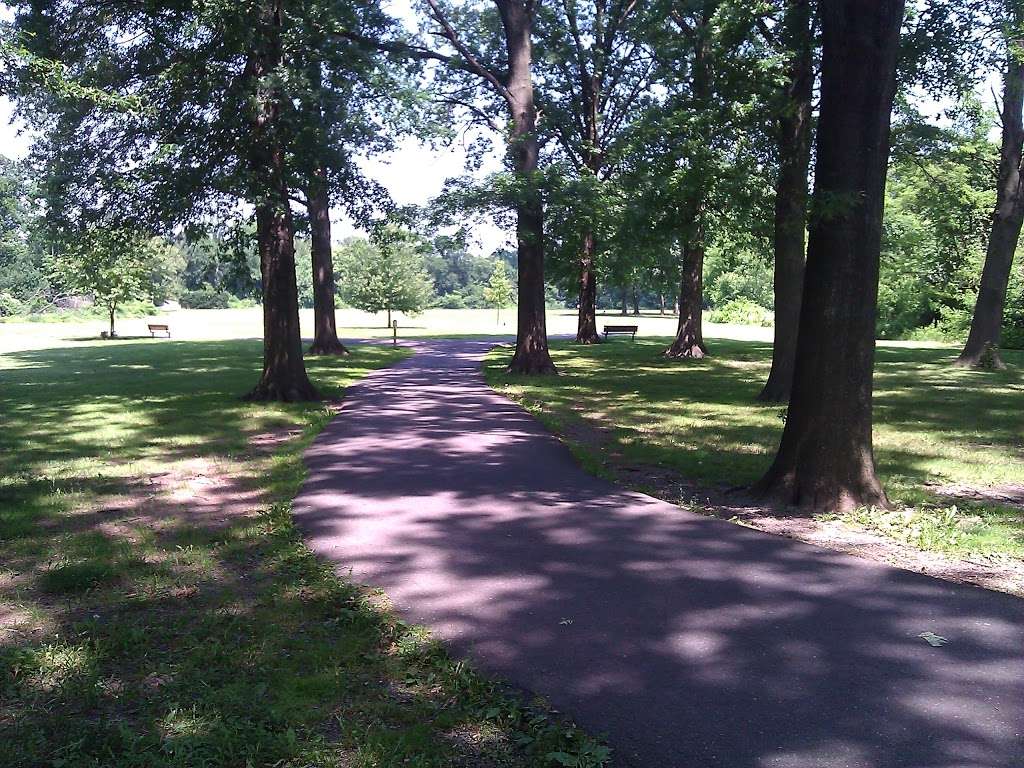 Saddle River County Park | 152 Howard Ave, Rochelle Park, NJ 07662, USA