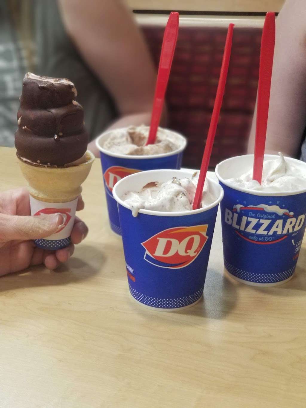 Dairy Queen Grill & Chill | 2720 Heritage Dr, Delafield, WI 53018, USA | Phone: (262) 646-3400
