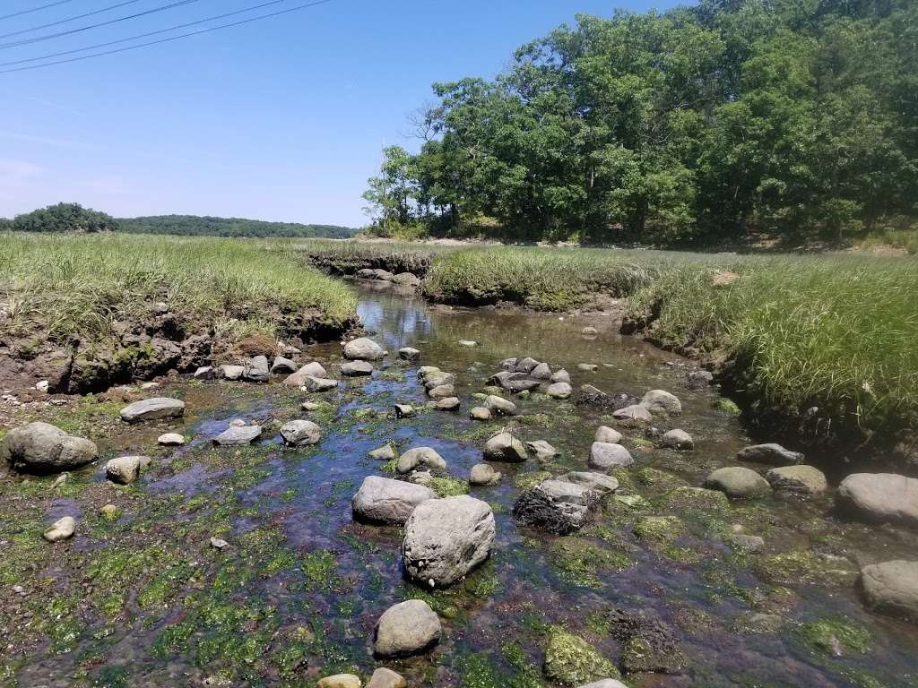 Great Esker Park - Puritan Rd Entrance | Puritan Rd, Weymouth, MA 02189, USA